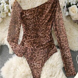 gaze Brown Leopard Print Long Sleeve Bodysuit